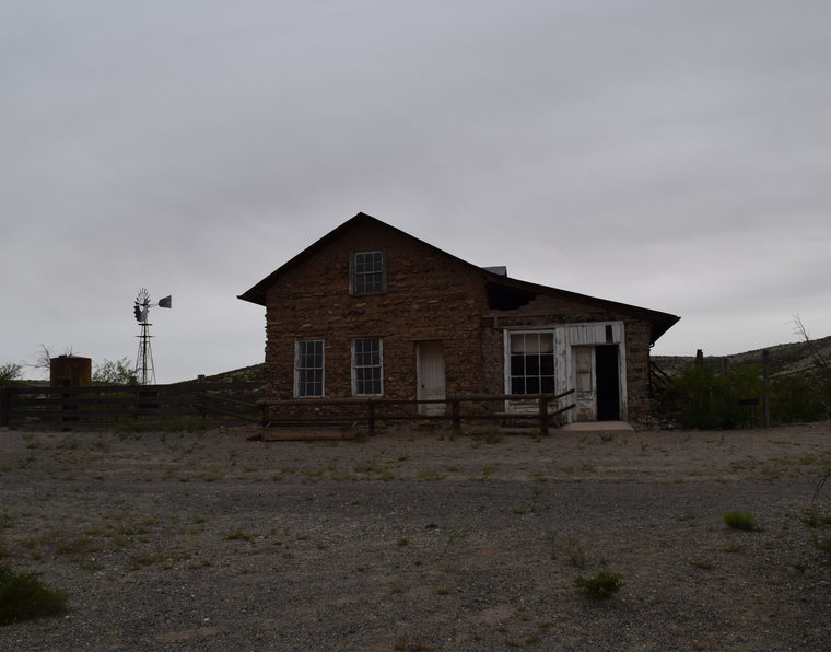 Shakespeare Ghost Town (Photo by Carolyn)